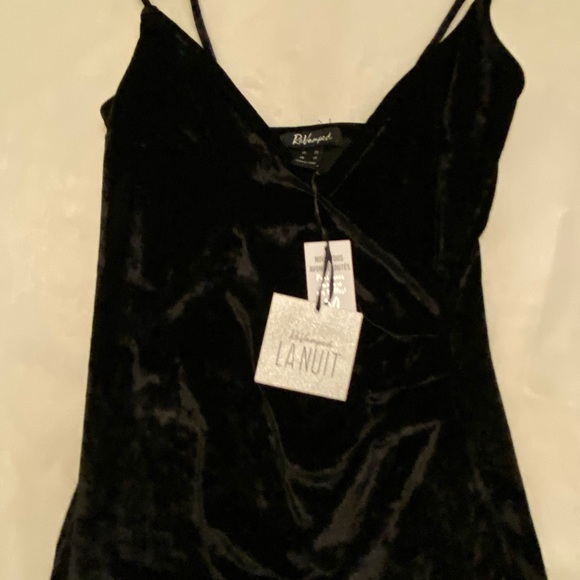 Velvet dress. Forever 21. - Picture 3 of 4